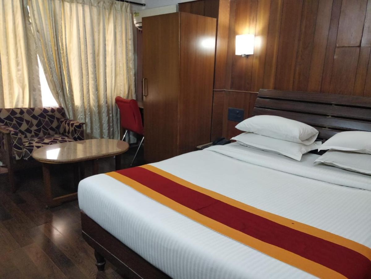 Pulikeshi Hotel Bangalore