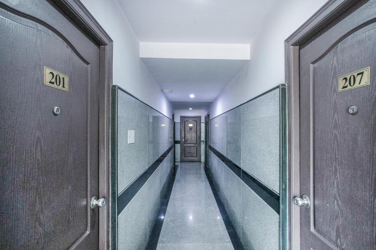 Mg Road One Hotel