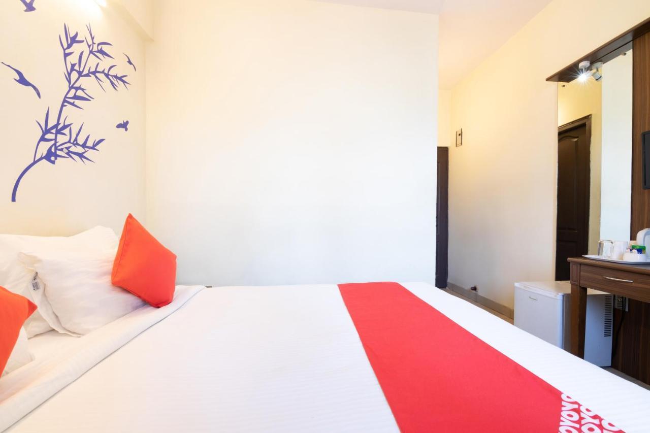 Mg Road One Hotel 2*