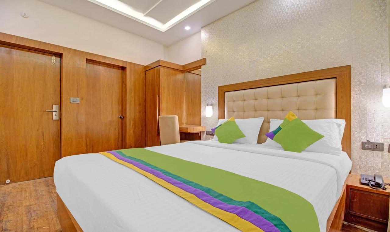 Hotel Treebo White Bangalore