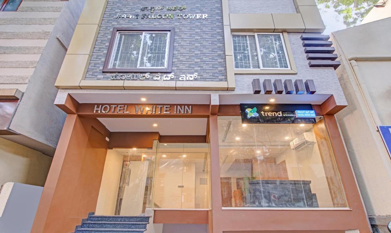 Hotel Treebo White 3*