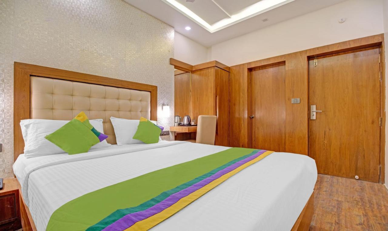Treebo White Hotel Bangalore