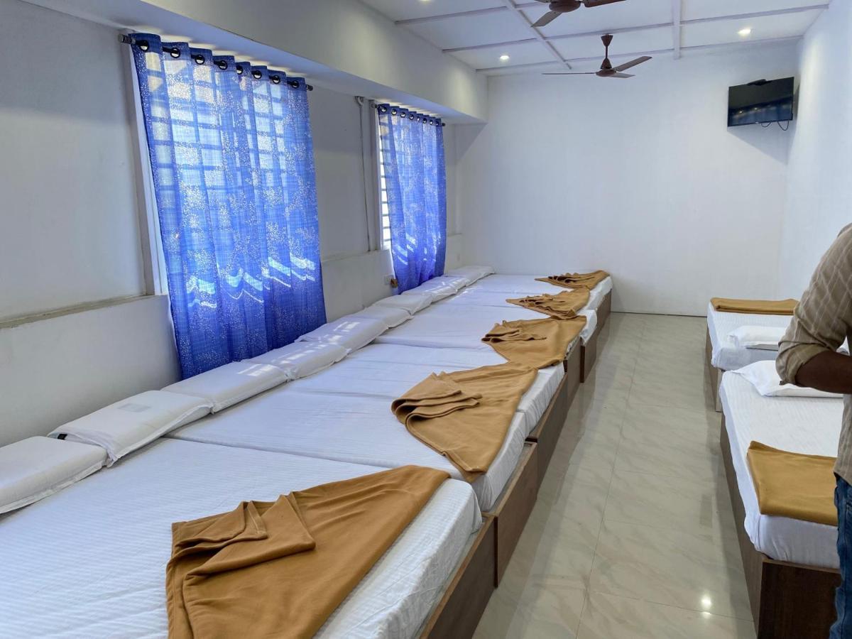 B Six Hotel 3*