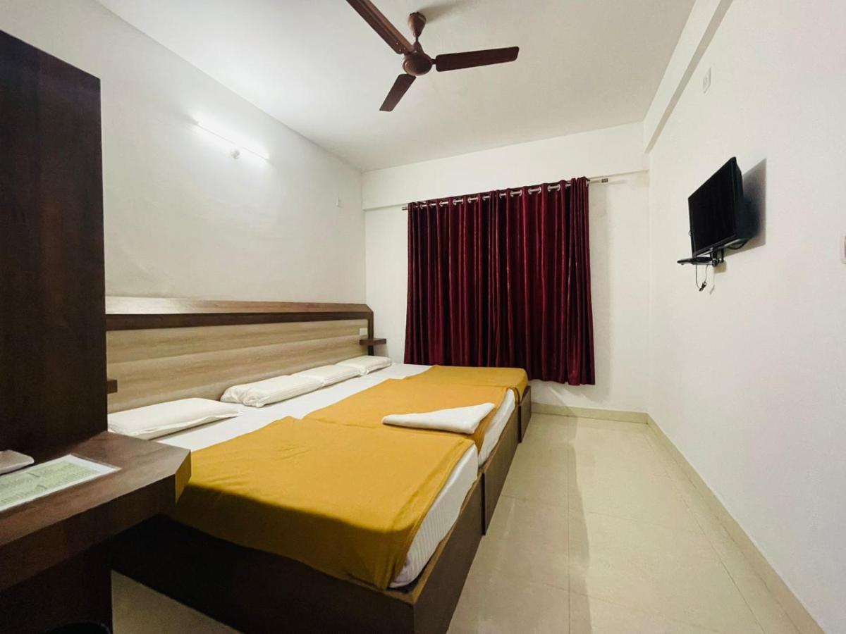 B Six Hotel 3*