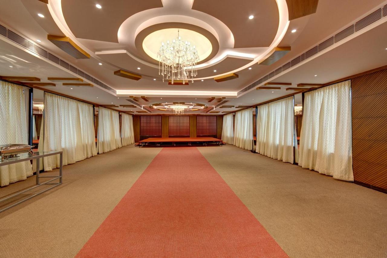 Icon Express By Bhagini Hoodi Hotel