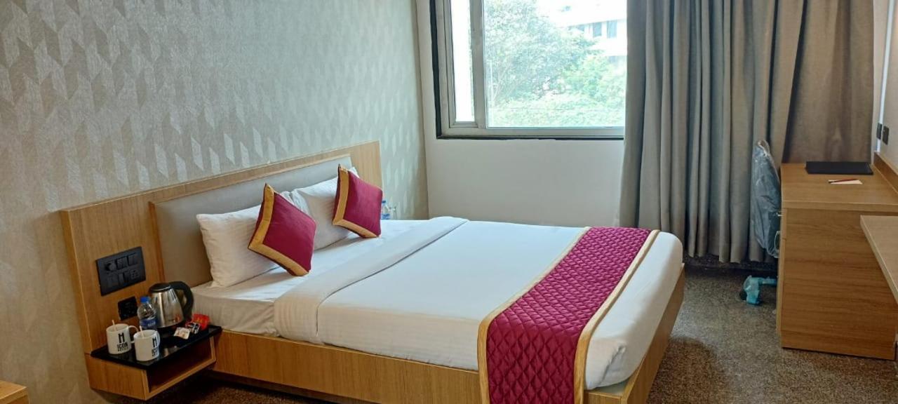 Icon Express By Bhagini Hoodi Hotel Bangalore