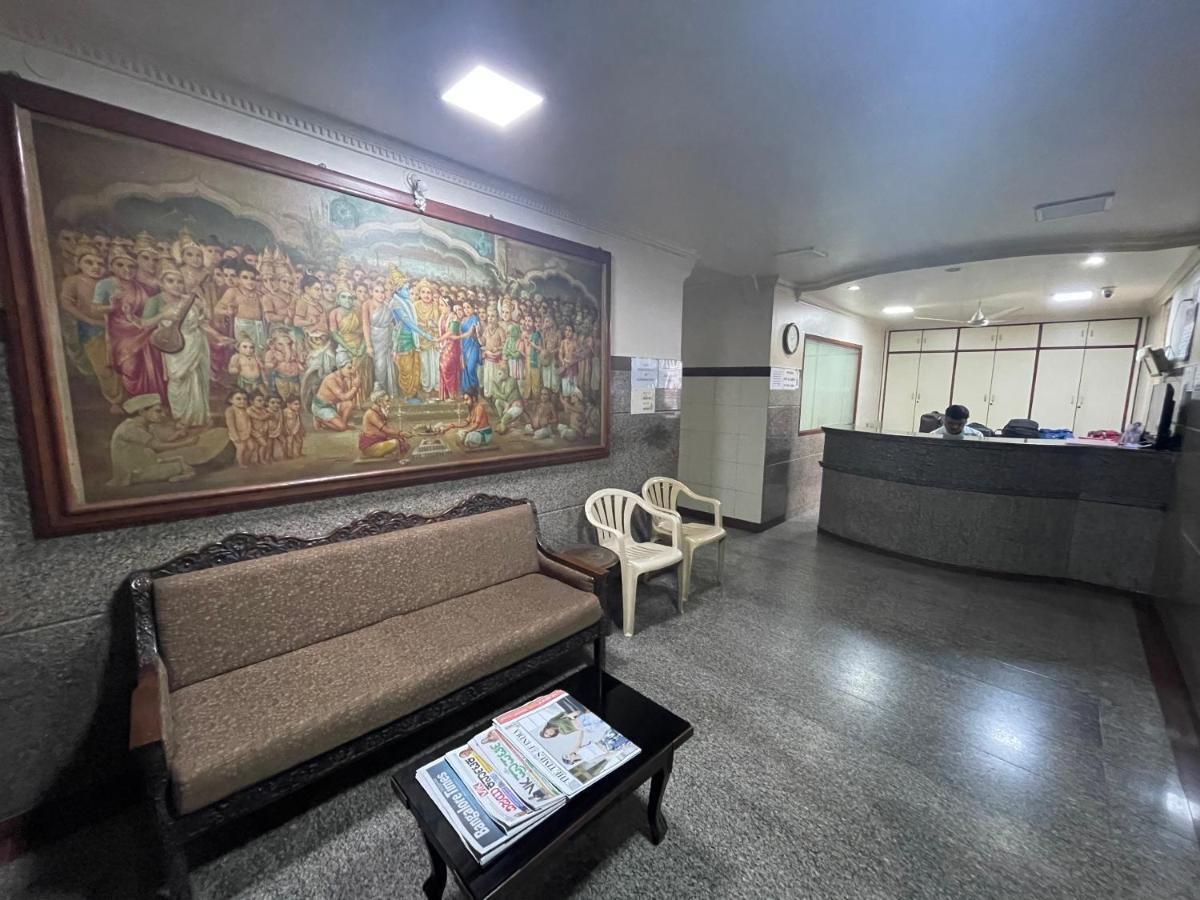 Sri Durgamba Hotel