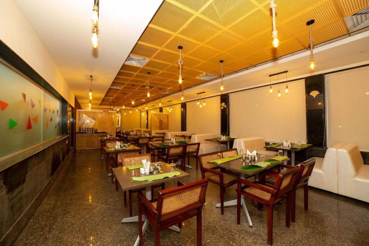Hotel Icon Express By Bhagini Hoodi 3*