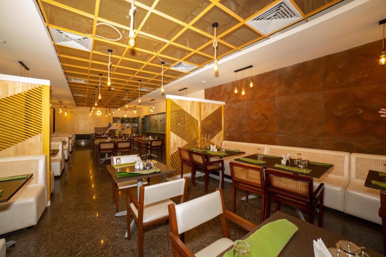 Icon Express By Bhagini Hoodi 3*