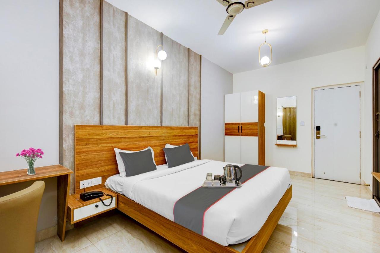 Hotel Super Collection O Royal Elevar 4*