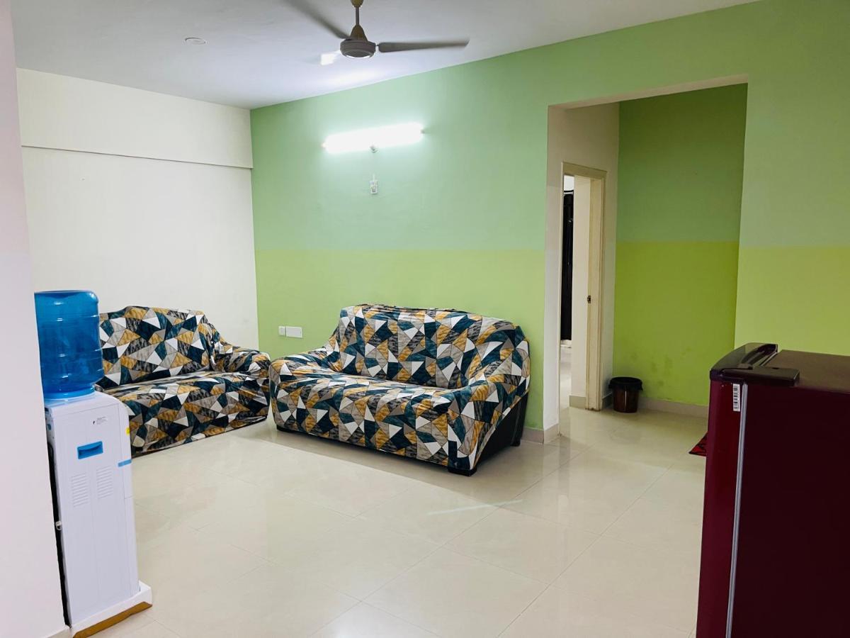Arcade Executive Stays, Aecs Layout,brookfield,bangalore * Bangalore