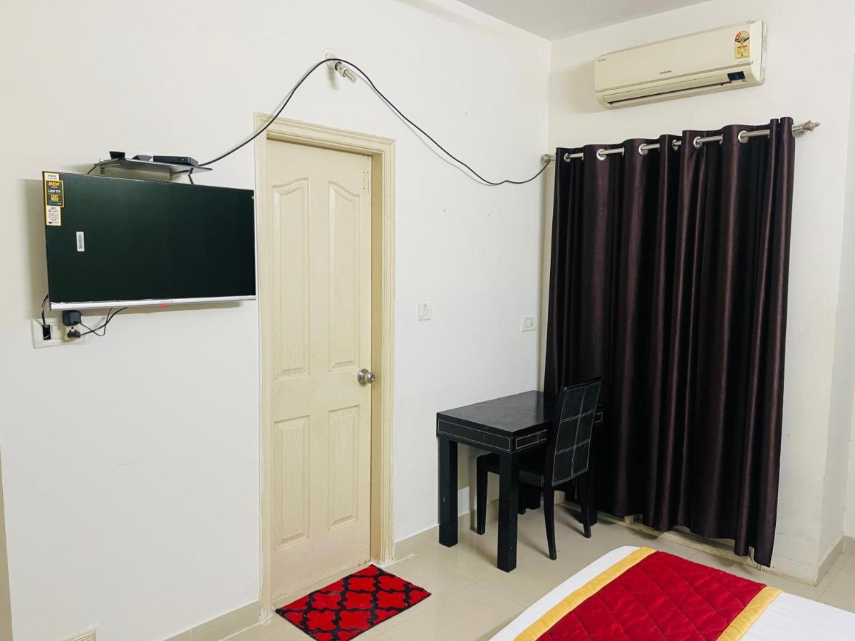 Arcade Executive Stays, Aecs Layout,brookfield,bangalore *
