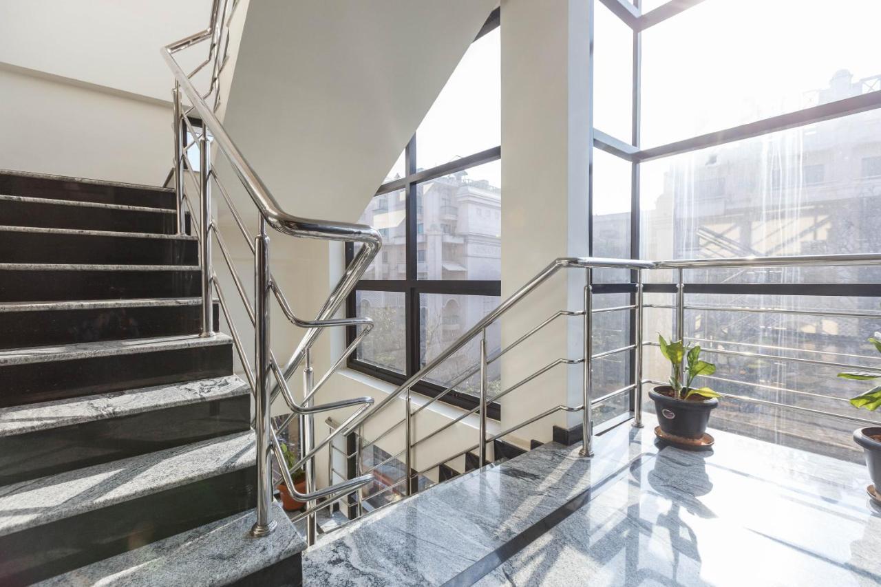 Aira Serviced Apartments Hotel 3*