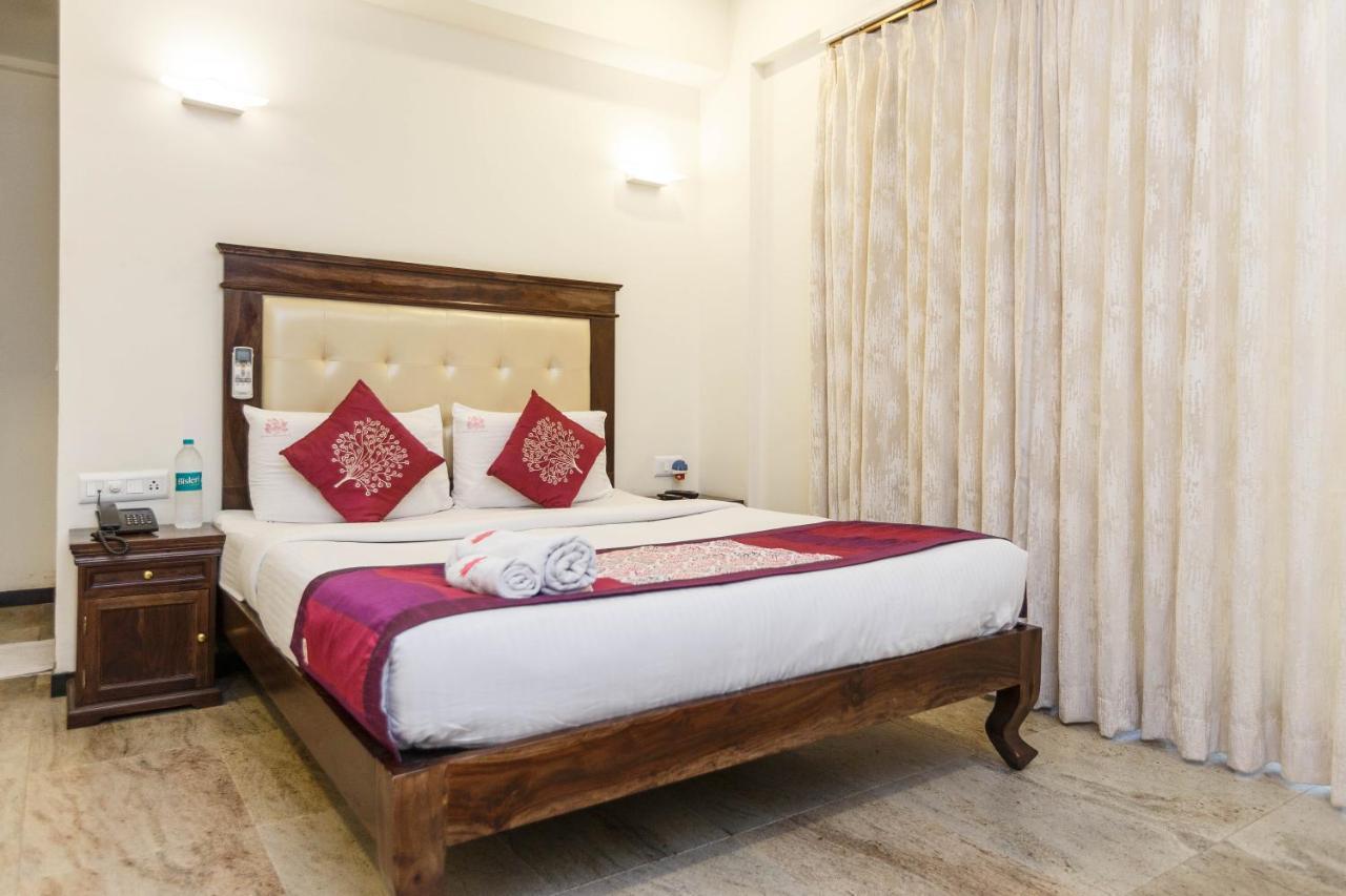 Aira Serviced Apartments Hotel 3*