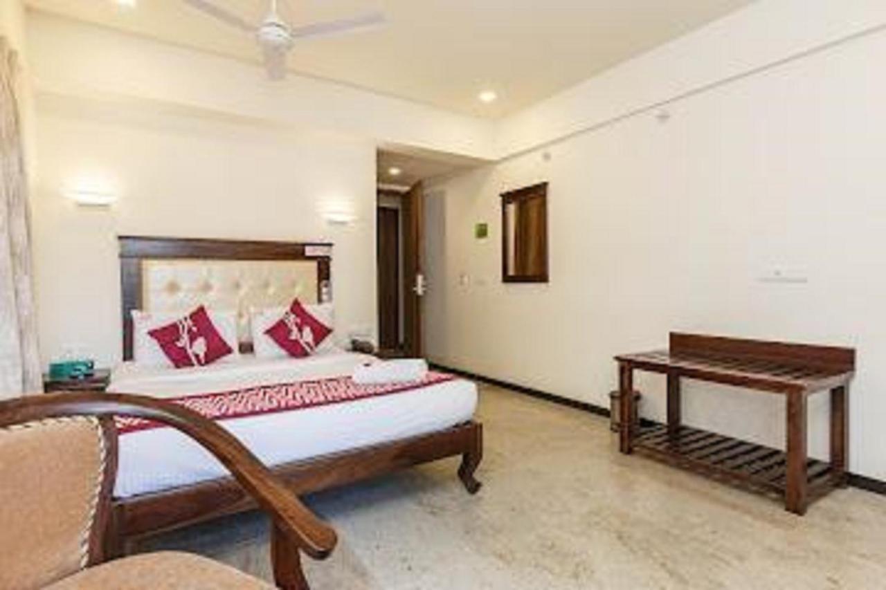 Aira Serviced Apartments Hotel 3*