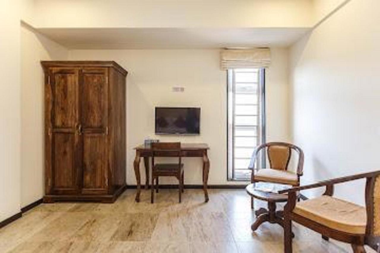 Aira Serviced Apartments Hotel