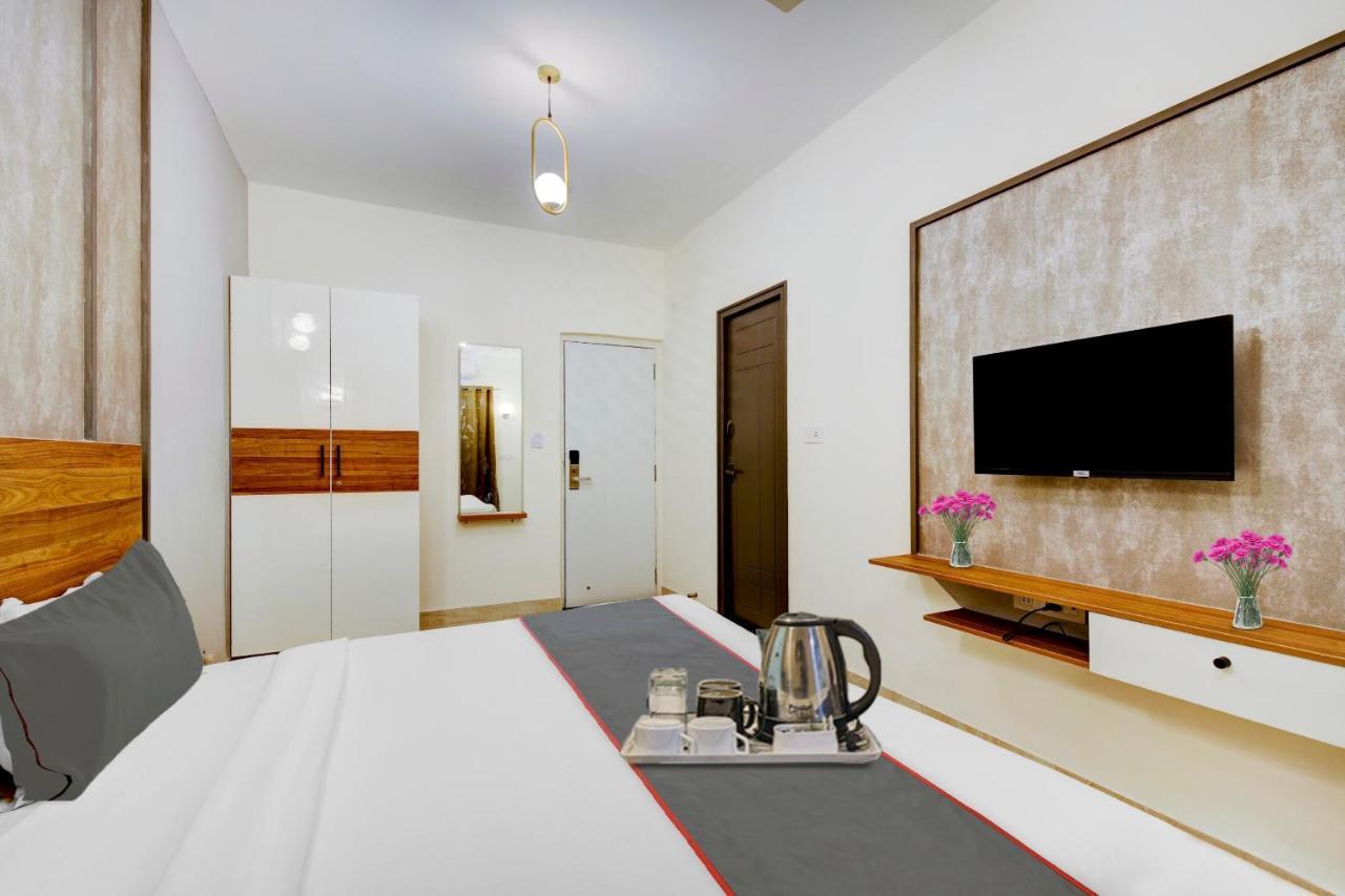 Super Collection O Royal Elevar 4* Bangalore