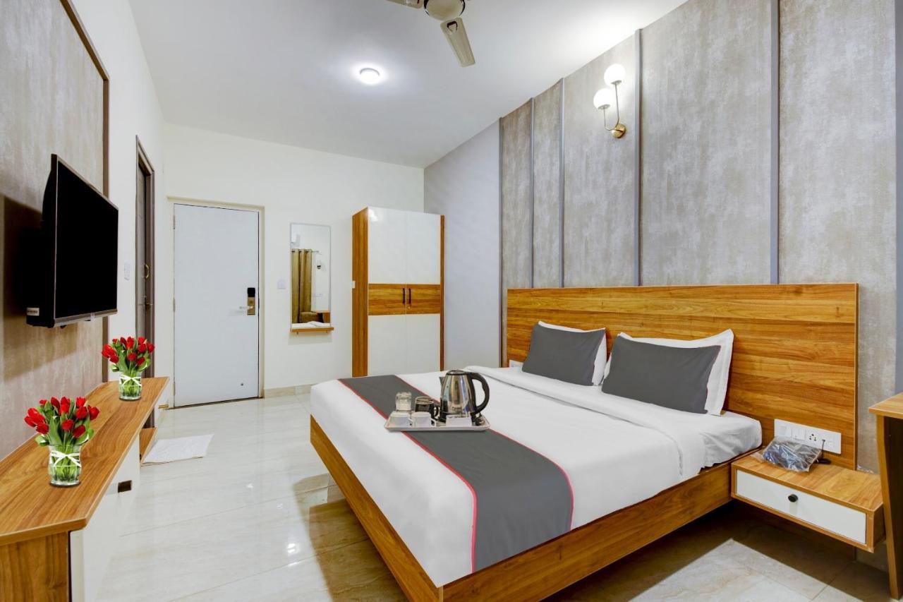 Hotel Super Collection O Royal Elevar