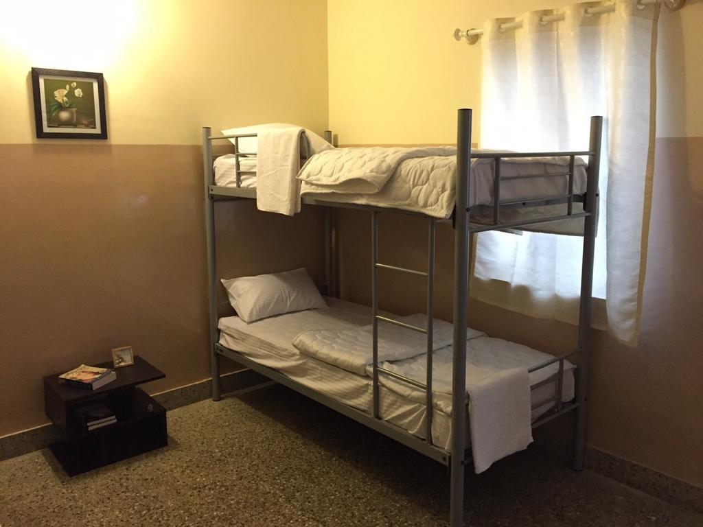 Hostel Snoozotel