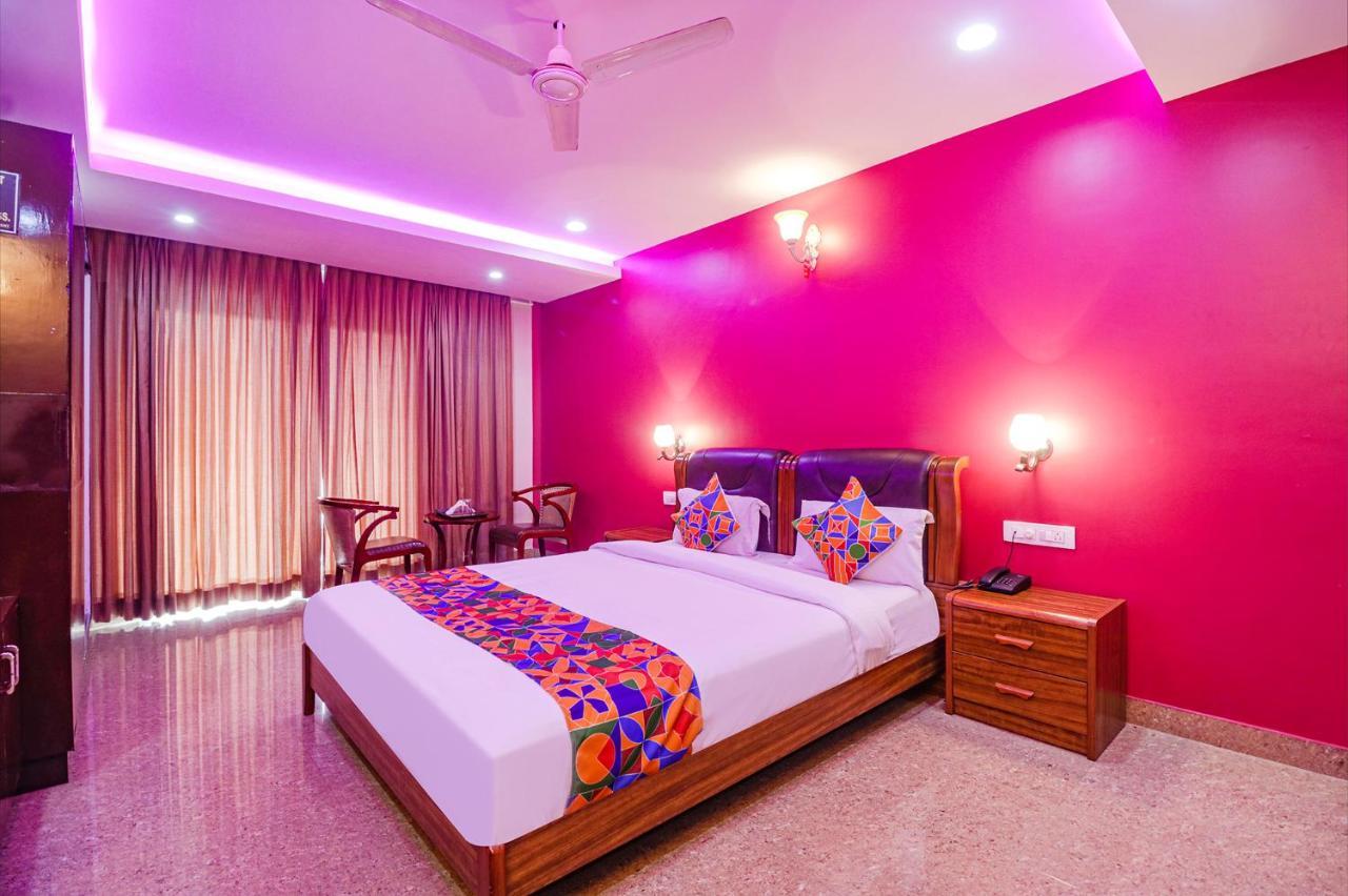 Fabhotel Turning Point - Nr Ulsoor Hotel 3*