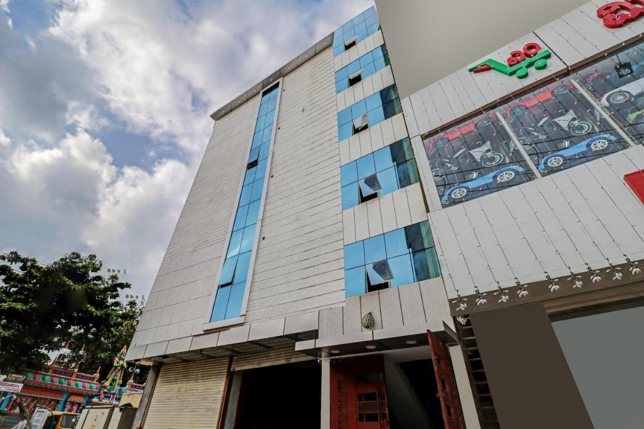 Oyo Mandhara Suites Casa de hóspedes Bangalore