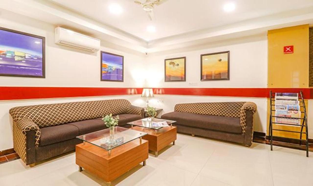 Fabhotel Sri Sai Ram Suites Hotel