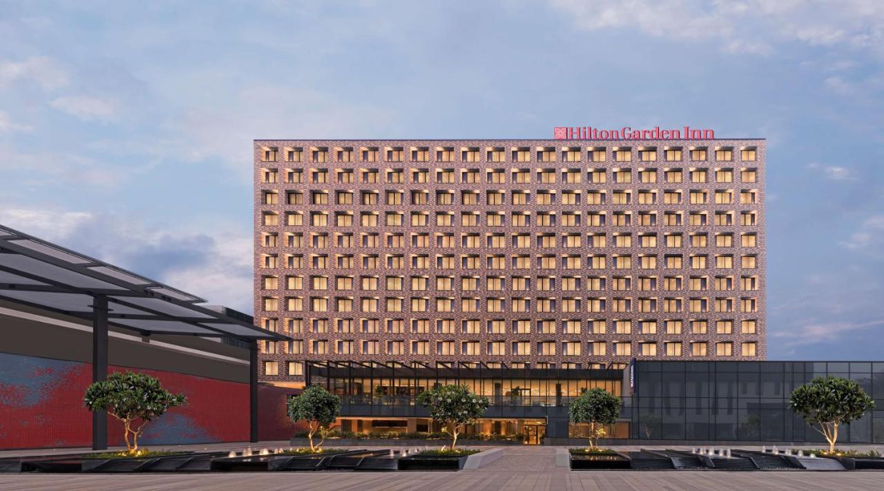 Hilton Garden Embassy Manyata Business Park Hotel