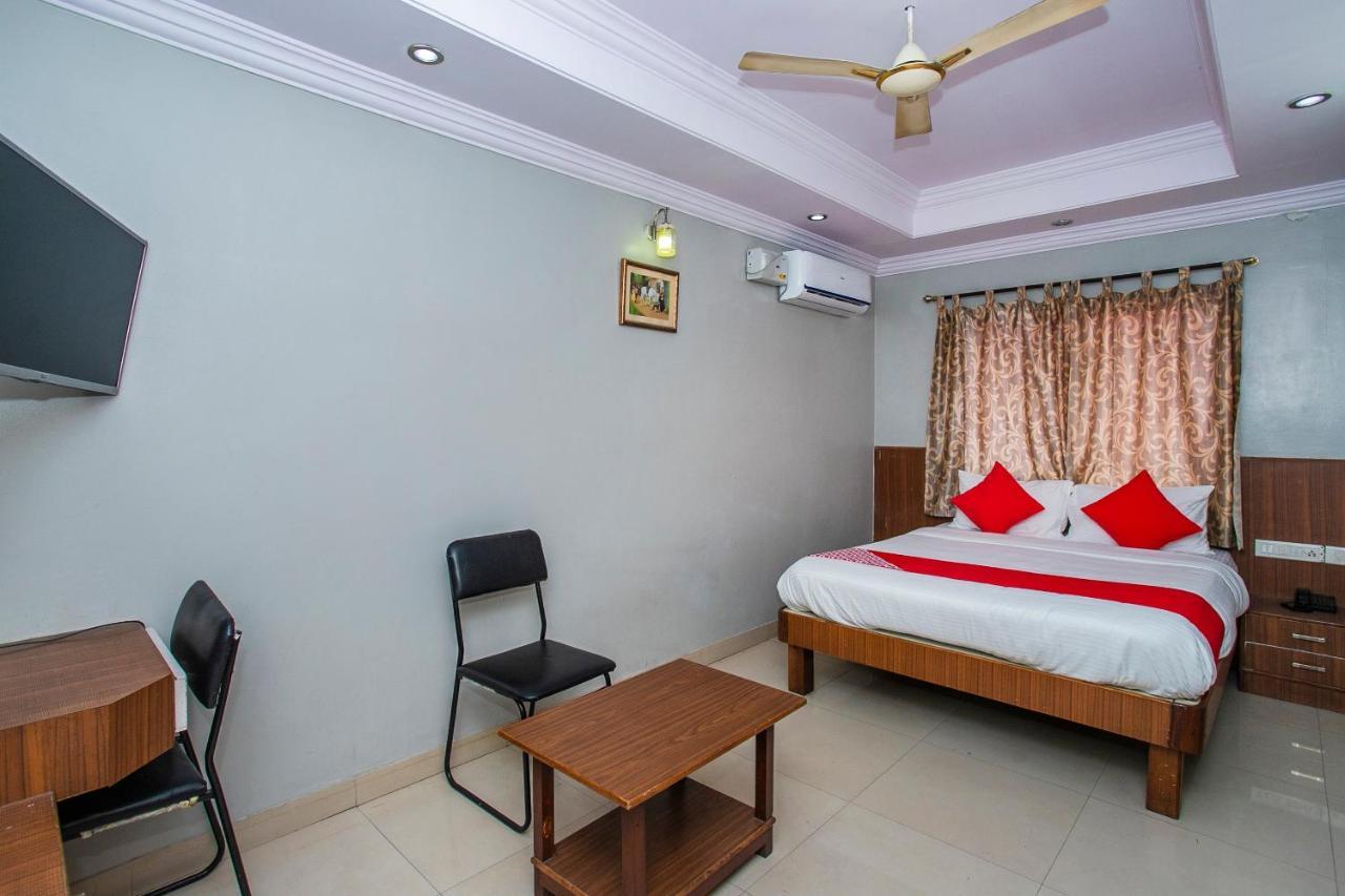 O White Near Lalbagh Botanical Garden Hotel Bangalore