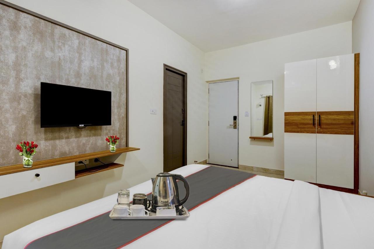 Super Collection O Royal Elevar Hotel 4*