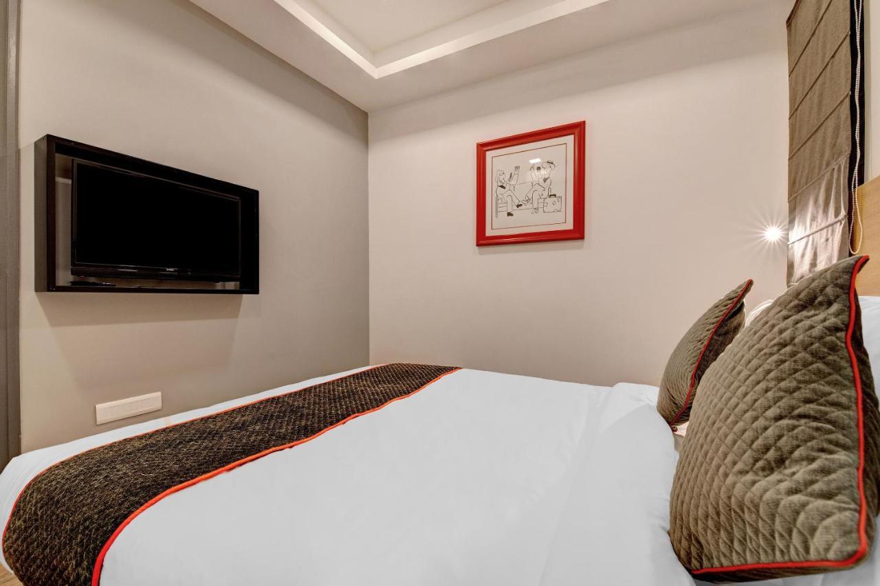 Townhouse Siri Residency Hotel