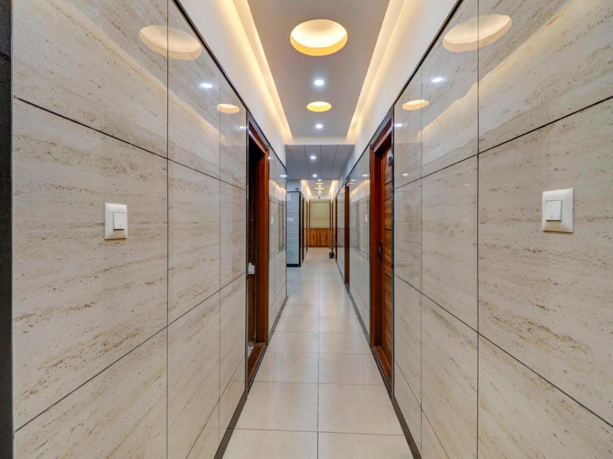 Super Collection O Global Near Kengeri Bus Terminal Metro Station 4* Bangalore