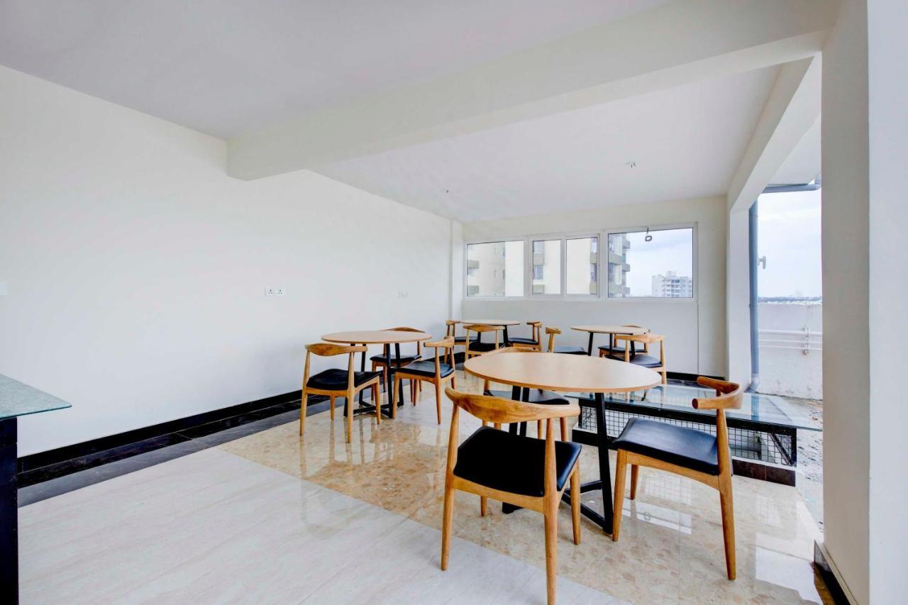 Super Collection O Royal Elevar 4* Bangalore