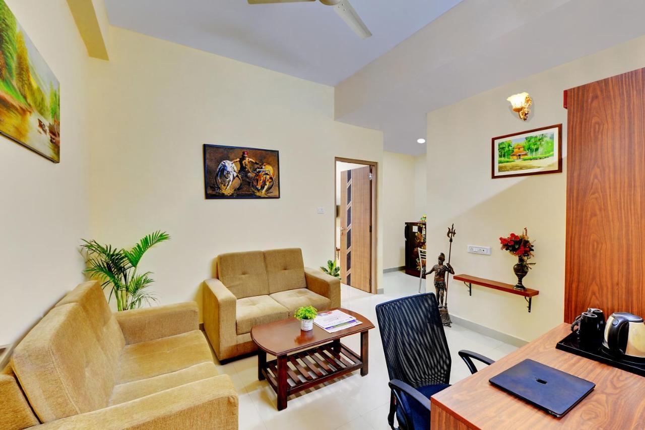 Hotel Apple Tree 3*