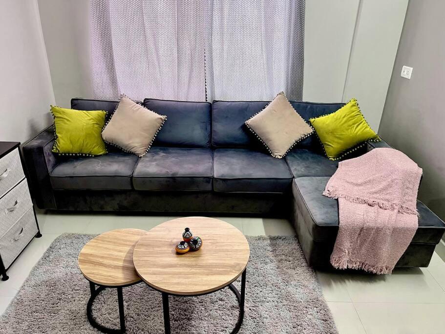 508: Airy One Bedroom Flat Apartment