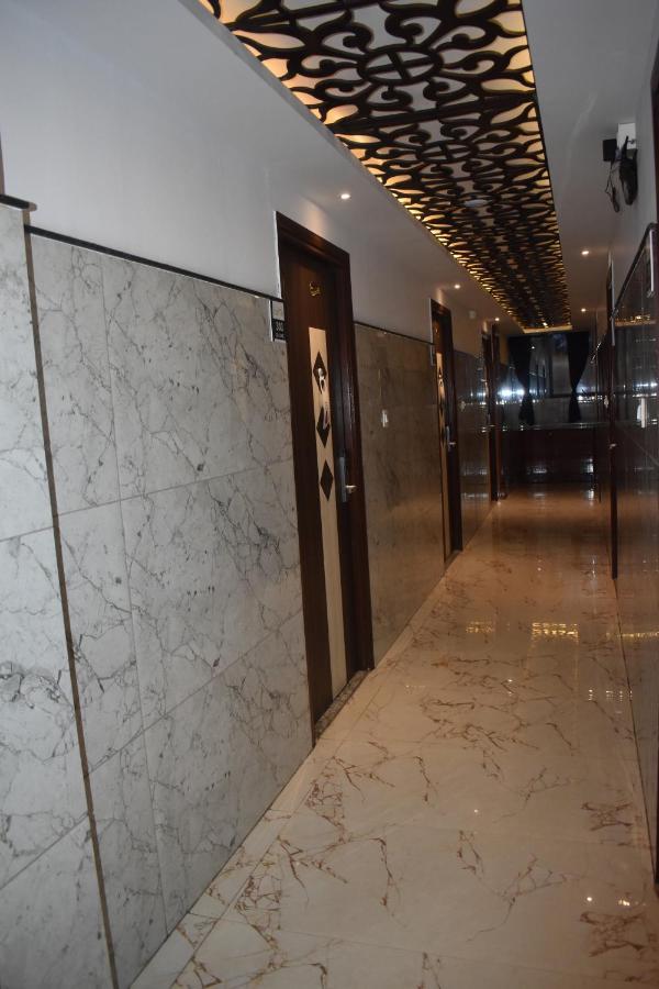 Ur Comforts Jayanagar Hotel