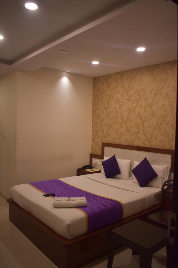 Ur Comforts Jayanagar Hotel