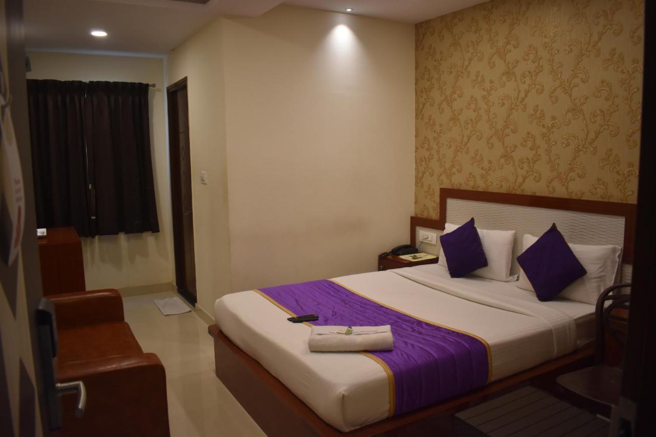 Ur Comforts Jayanagar Hotel 3*