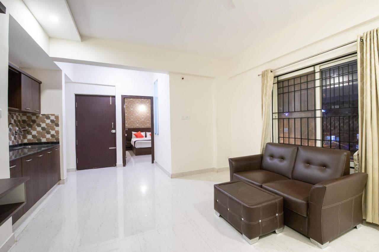 Capital O 9917 Sjr And Comforts Hotel Bangalore
