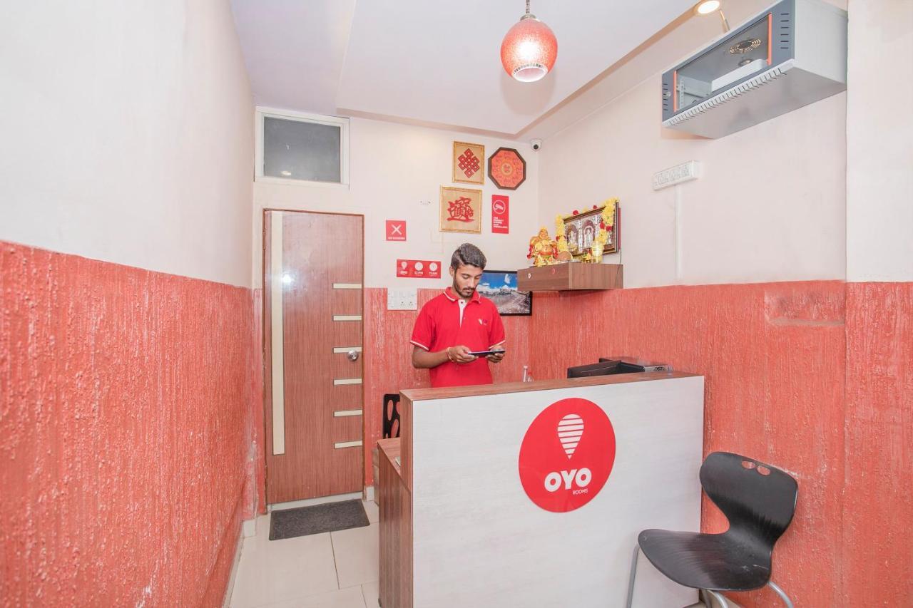 Oyo 8116 Park Hotel Bangalore