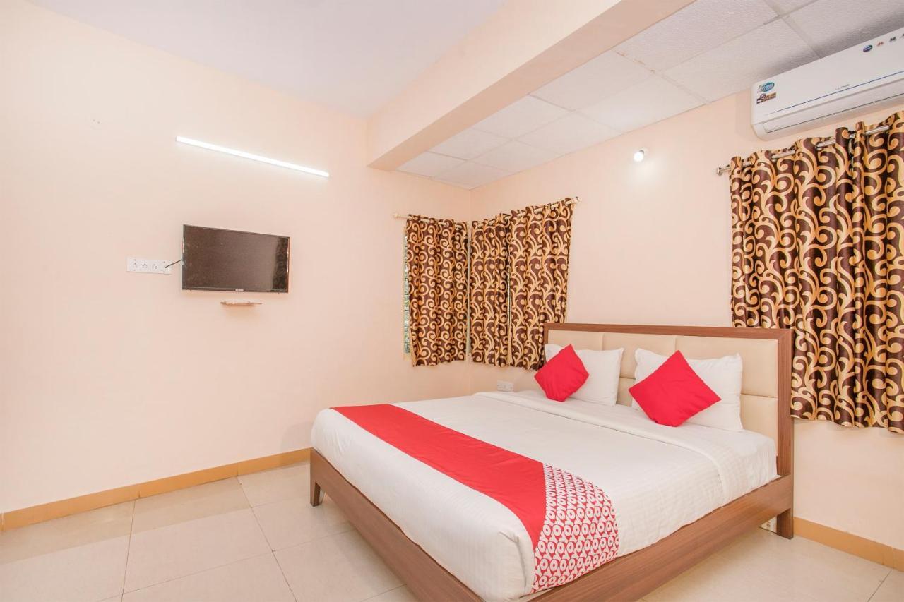 Oyo 8116 Park Hotel 3*