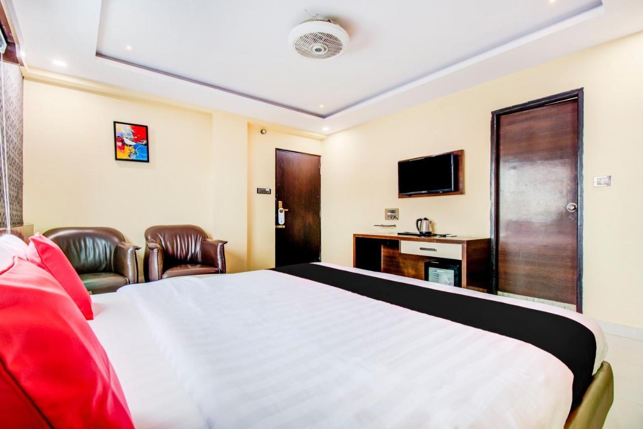 Capital O 5381 The Emirates Hotel Bangalore