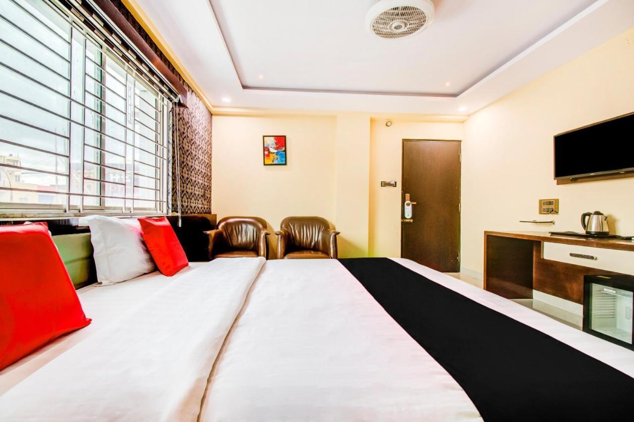 Hotel Capital O 5381 The Emirates 3*