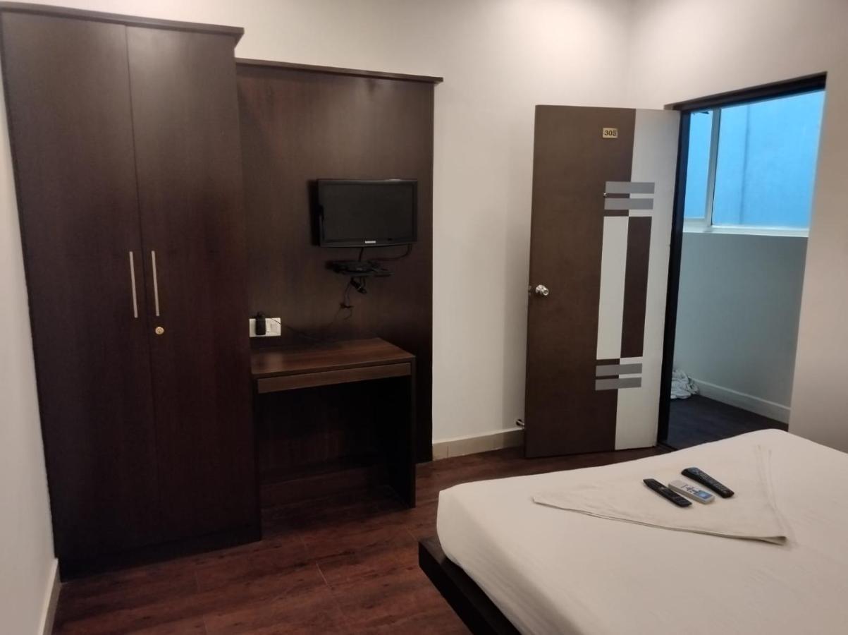 Hotel Scarlet