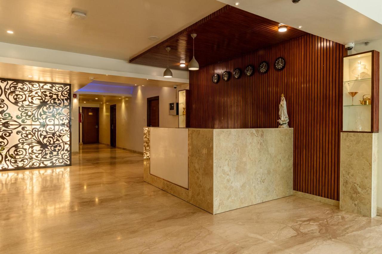 Hotel Tetrad - International Airport Road Hebbal Bangalore