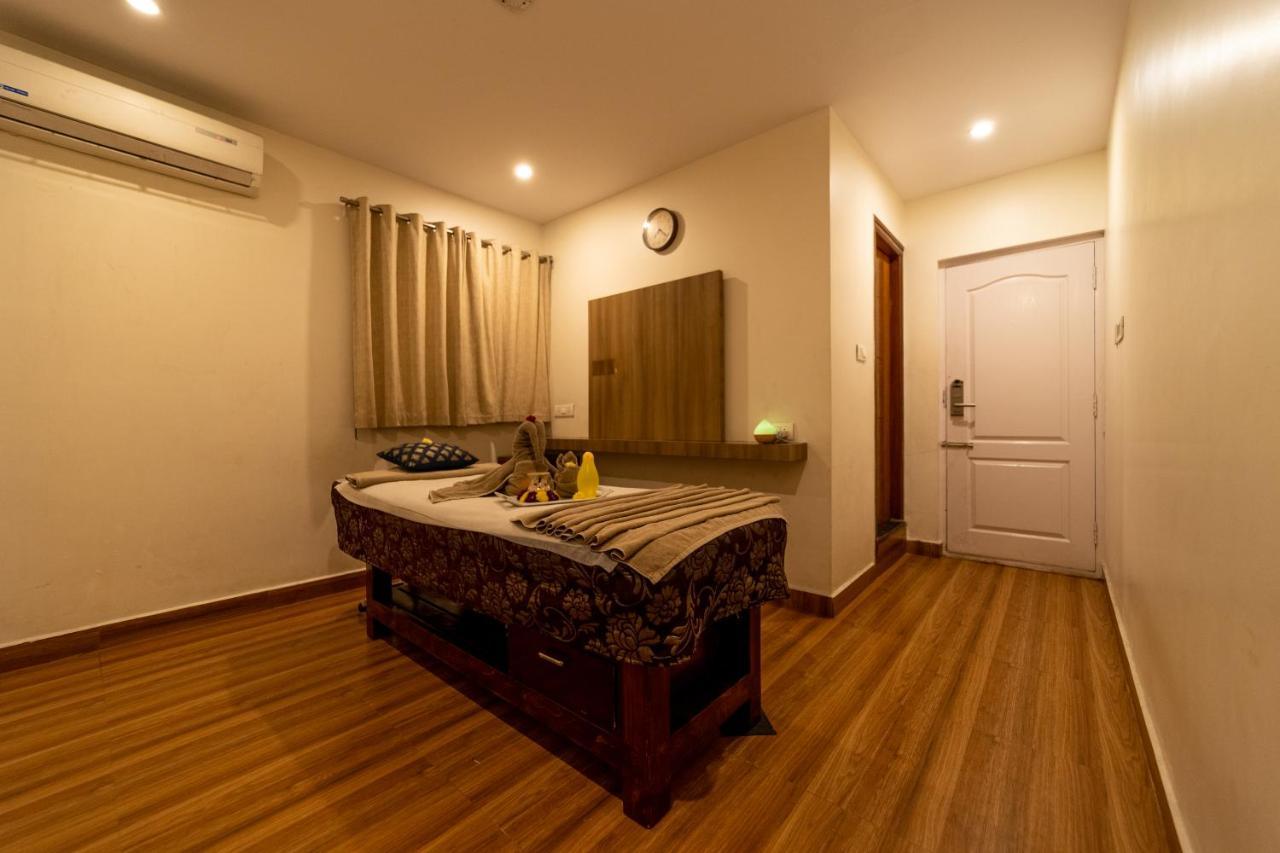 Tetrad - International Airport Road Hebbal Hotel 3*