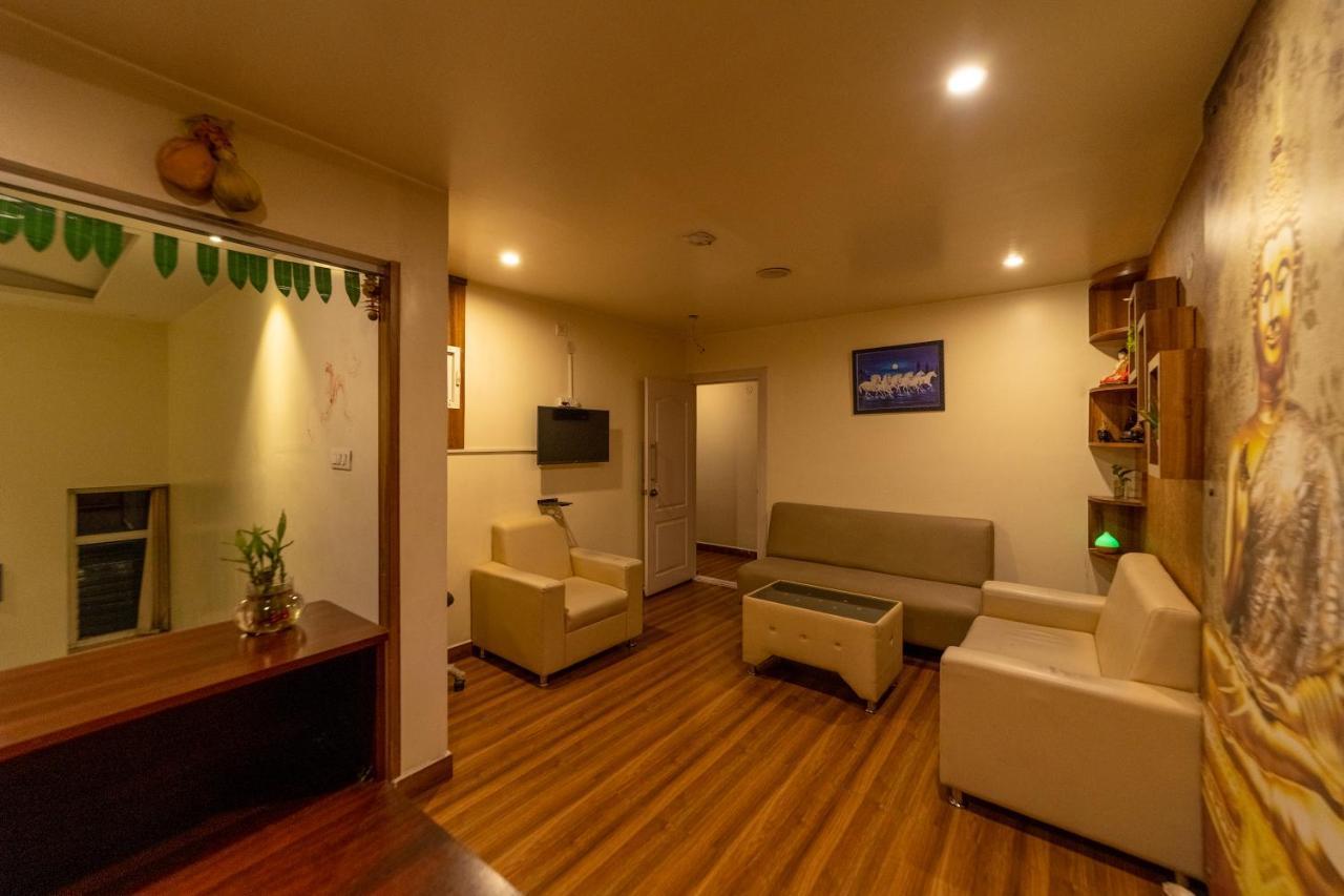 Hotel Tetrad - International Airport Road Hebbal