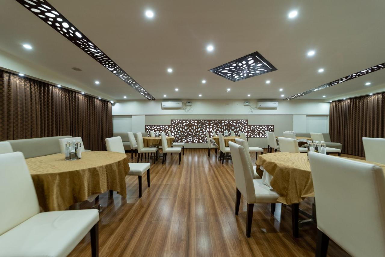 Tetrad - International Airport Road Hebbal 3* Bangalore