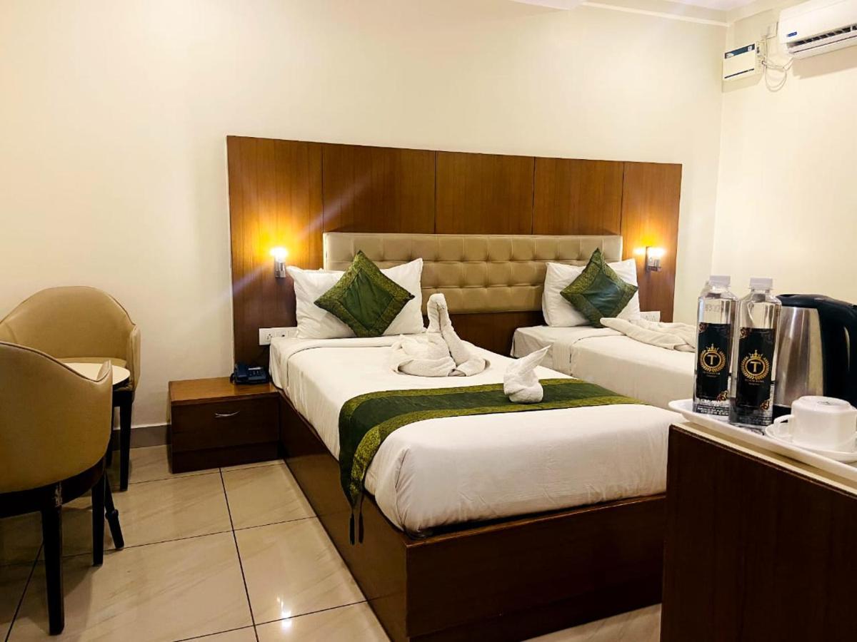 Tetrad - International Airport Road Hebbal Hotel 3*