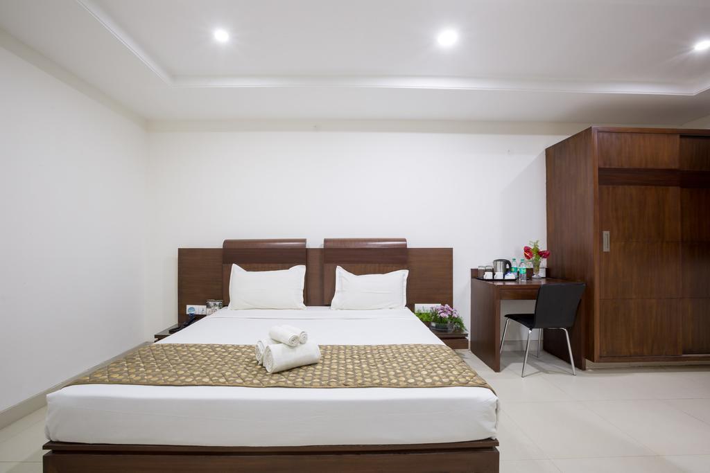 Inn Sanctum Bel Road 3*