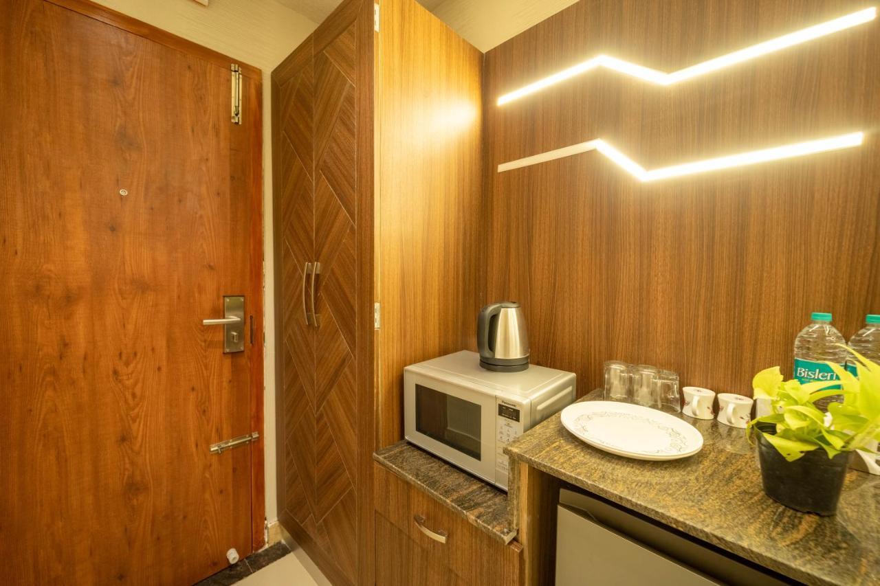 Apartment Seasons Suites Bangalore